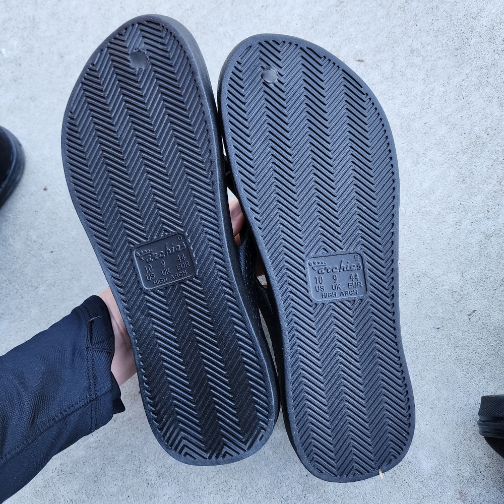 Flip flops - Picture 2 of 2